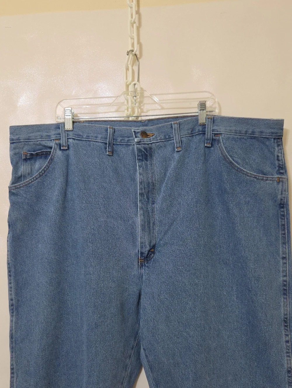 Rustler Classic Men's Regular Fit Blue Denim Jeans - Size 48 x 32 New with Tags